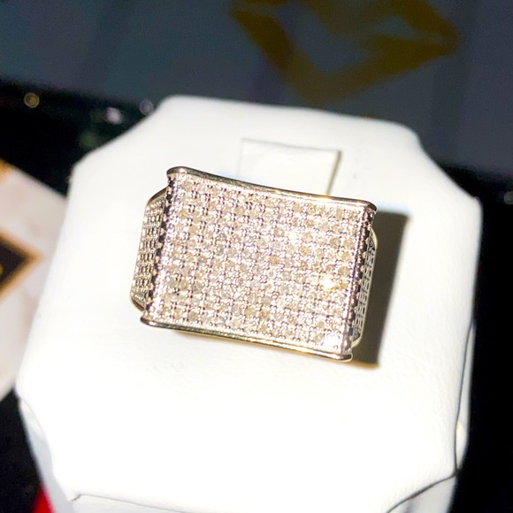 Real diamond men pinky ring not CZ not moissanite best gift size 7 huge sale WOW - Picture 1 of 3